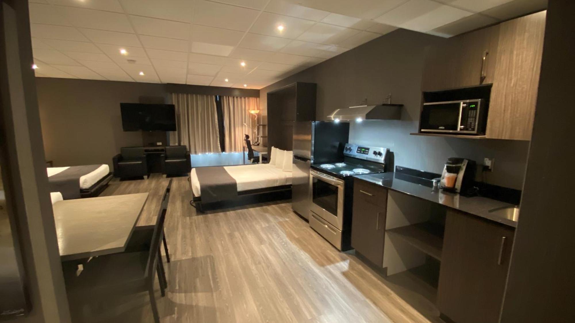 Hotel & Suites Le Dauphin Drummondville Eksteriør bilde